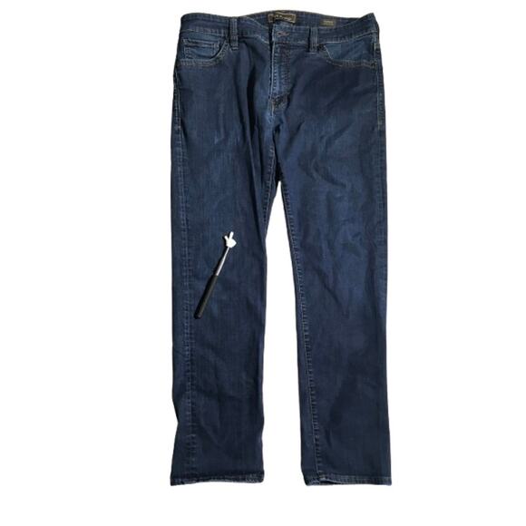 34 Heritage Courage Mid-Rise Straight Jeans 36/32 - Classic, Versatile, Casual - Picture 1 of 9